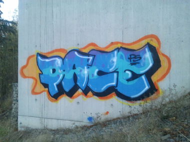 Graffiti Wall - Photo by Cologne_Spotters - pace