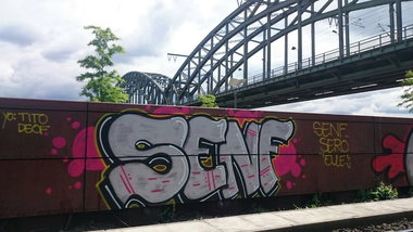Graffiti Wall in Keulen - Photo by Colonia96 - senf, köln, graffiti (2015)