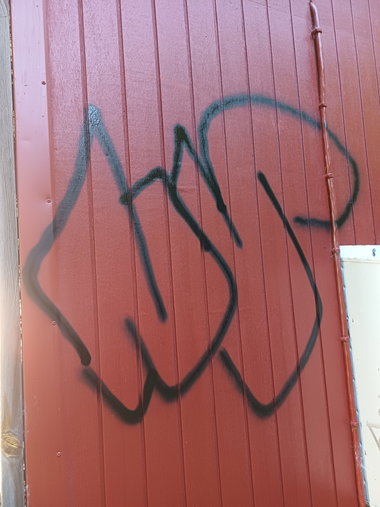 Graffiti Bombing in Ange plats - Photo by Coolakillen - Daytime