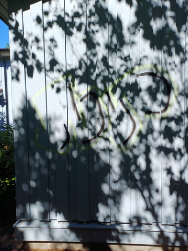 Graffiti Bombing in Ange plats - Photo by Coolakillen