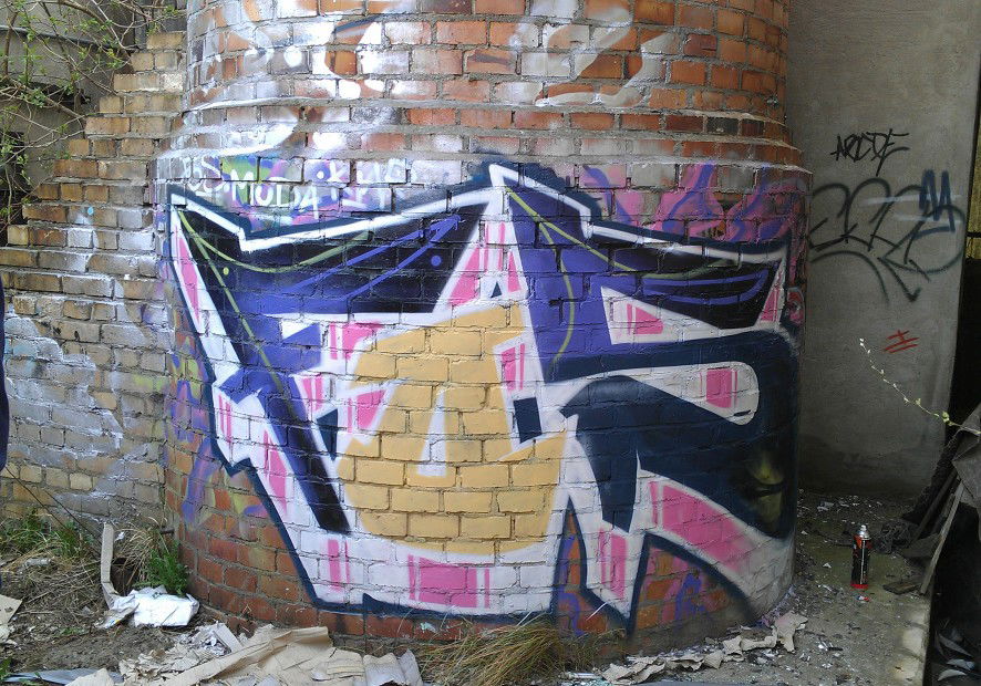 Graffiti Wall in Potsdam - Photo by CopACABana - Kiar, Fos, Hm (2013)