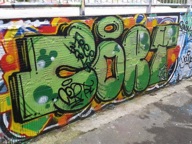 Graffiti Wall - Photo by Cort1