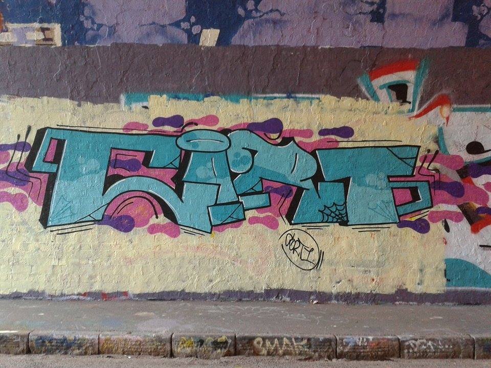 Graffiti Wall - Photo by Cort1