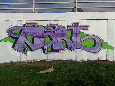 Graffiti Wall - Photo by Cort1