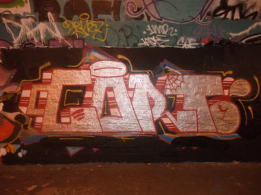 Graffiti Wall - Photo by Cort1