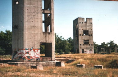 Graffiti Bombing in Sumy - Photo by Cory - Cory, ods, arte