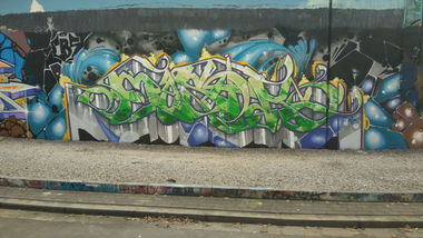 Graffiti Wall - Photo by CosmicSven - mosak, ebs (2016)