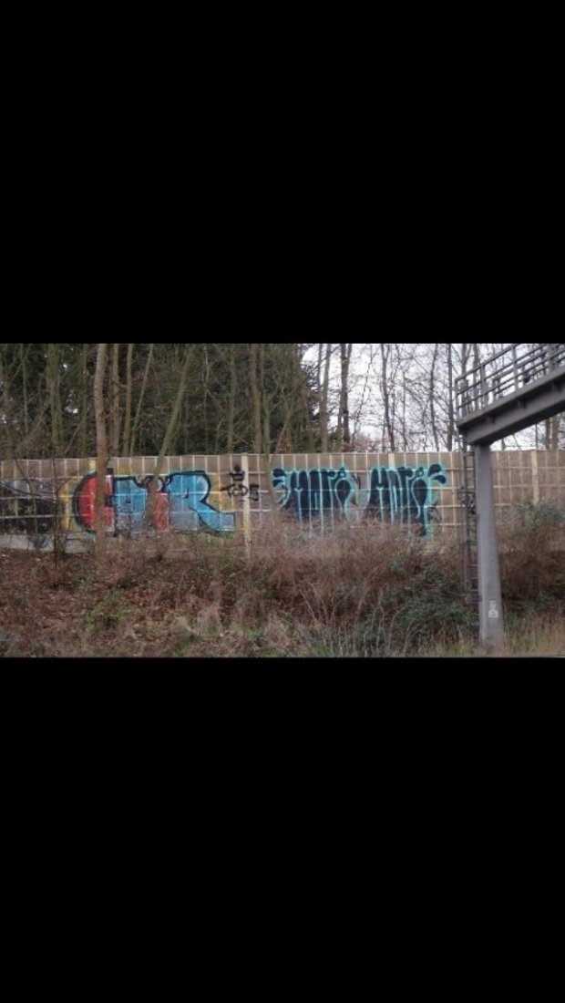 Graffiti Bombing - Photo by CrackKlaus18 - Cair, more