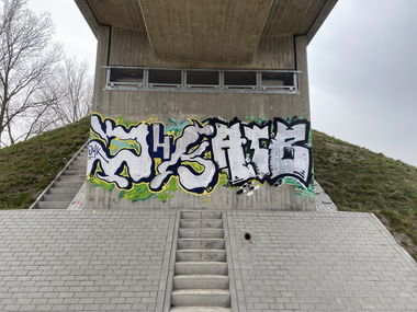 Graffiti Bombing - Photo by CrackKlaus18 - Jhk, atb (2024)