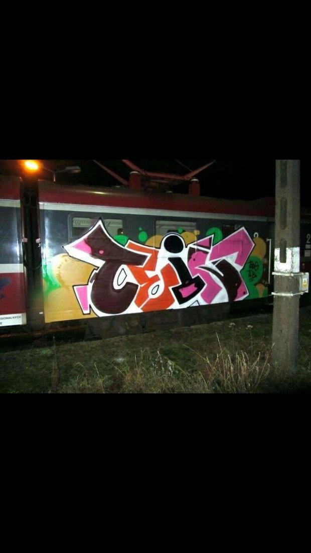 Graffiti Street Art - Photo by CrackKlaus18 - Tein