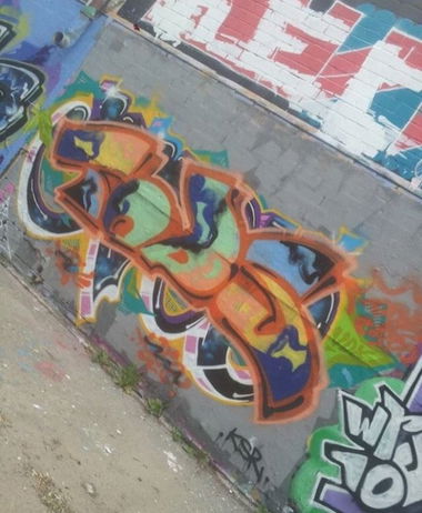 Graffiti Wall - Photo by CrackKlaus18 - Tods, tria