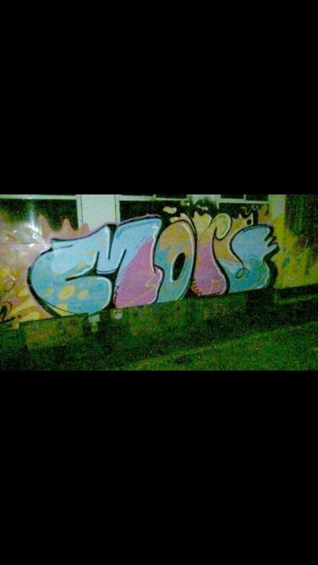 Graffiti Train - Photo by CrackKlaus18 - More