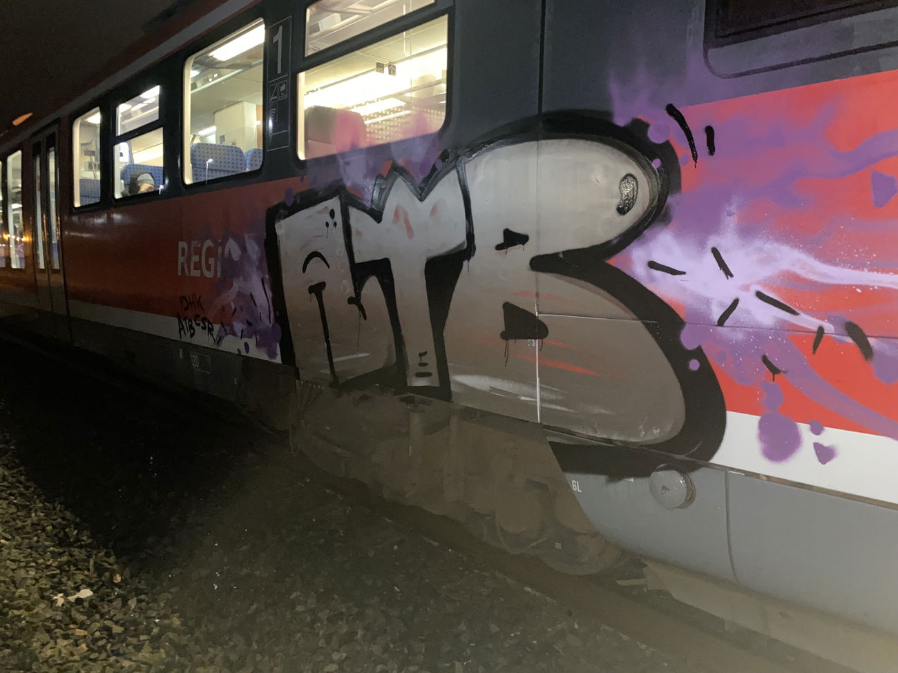 Graffiti Train - Photo by CrackKlaus18 - Atb