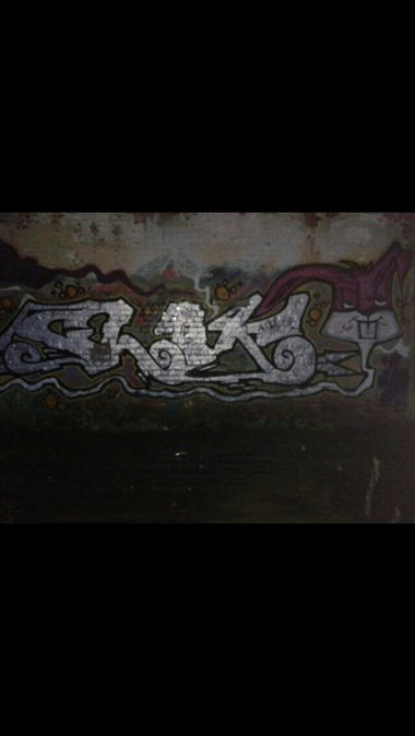 Graffiti Bombing - Photo by CrackKlaus18 - Clok