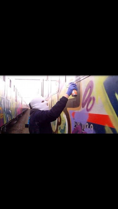Graffiti Train - Photo by CrackKlaus18 - Yurie, Cair, more