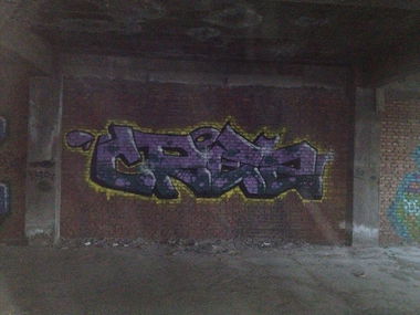 Graffiti Wall - Photo by CresAcro (2013)