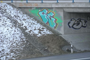 Graffiti Bombing in Brunswick - Photo by CriminalEnergy - CE, ISO, Braunschweig (2013)