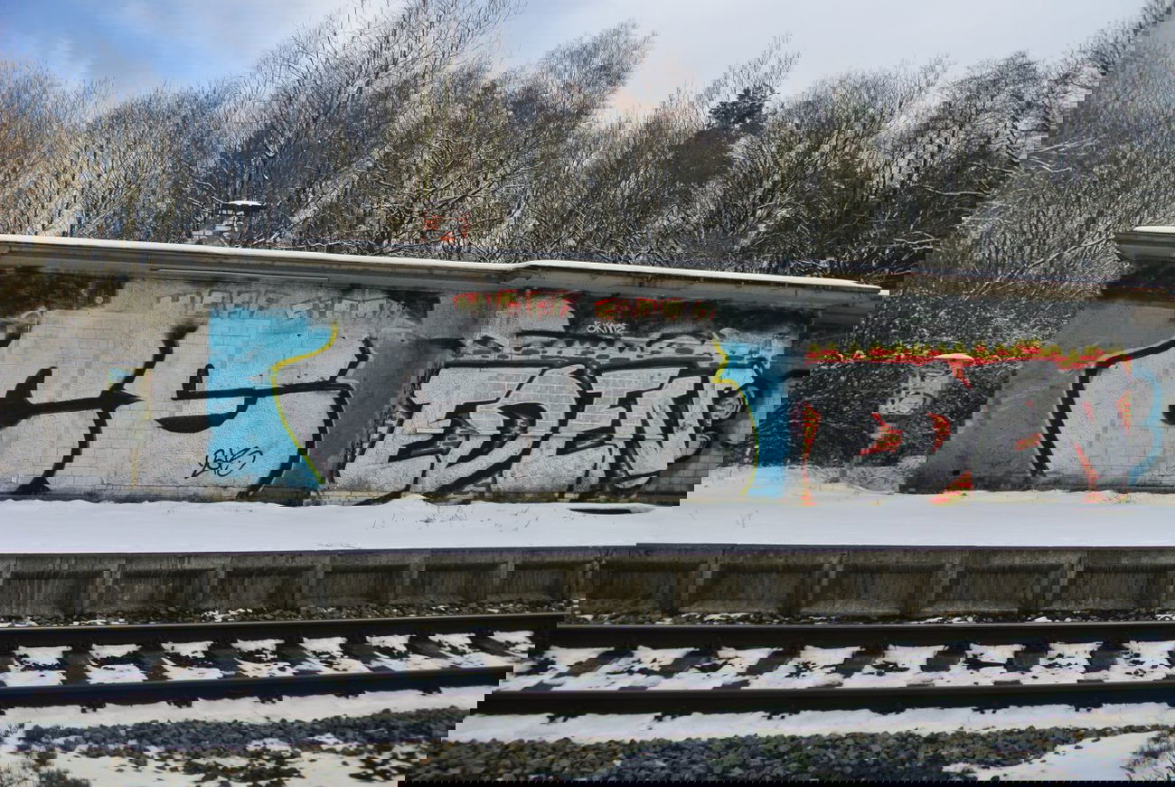 Graffiti Bombing in Potsdam - Photo by CriminalEnergy - CE, Potsdam (2013)