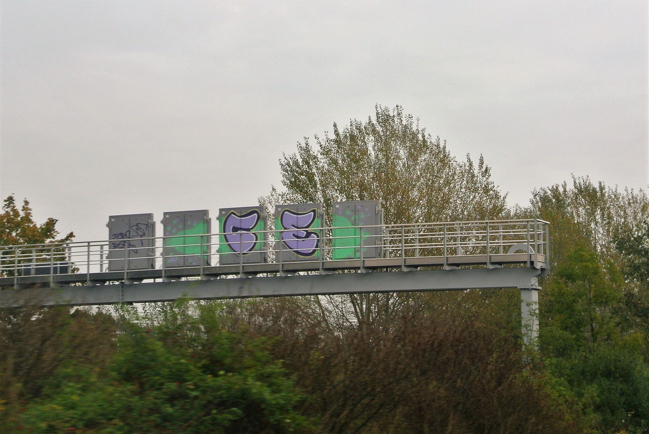 Graffiti Bombing in Braunschweig - Photo by CriminalEnergy - CE, Braunschweig (2014)