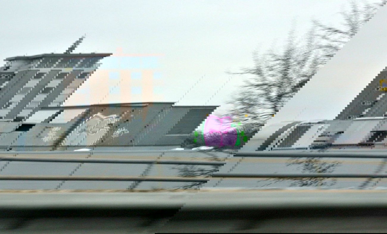 Graffiti Bombing - Photo by CriminalEnergy - CE, Braunschweig (2013)