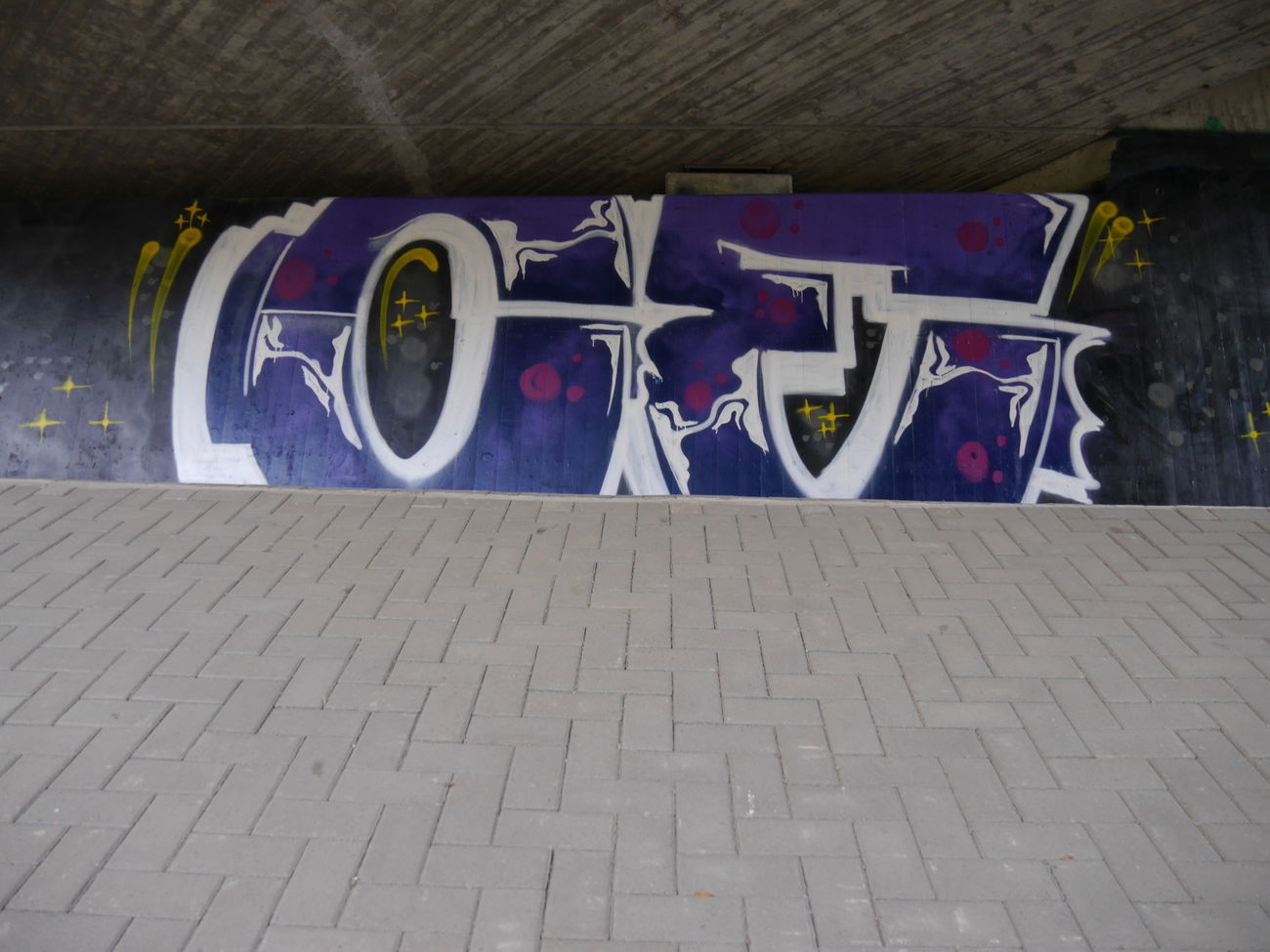 Graffiti Bombing in Braunschweig - Photo by CriminalEnergy - CE, Braunschweig (2018)