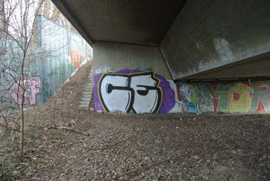 Graffiti Bombing - Photo by CriminalEnergy - CE, BRAUNSCHWEIG (2013)
