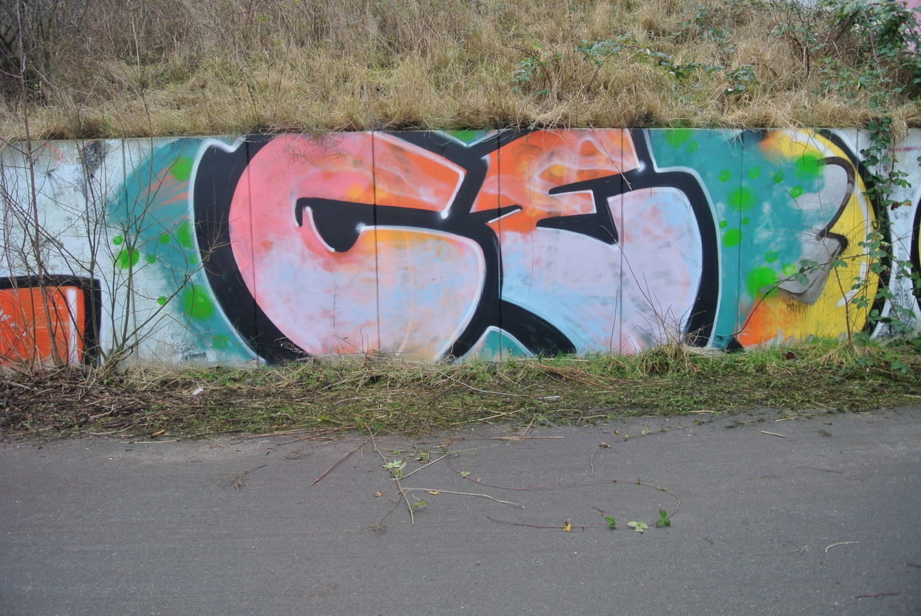 Graffiti Bombing in Hannover - Photo by CriminalEnergy - CE, Hannover (2015)