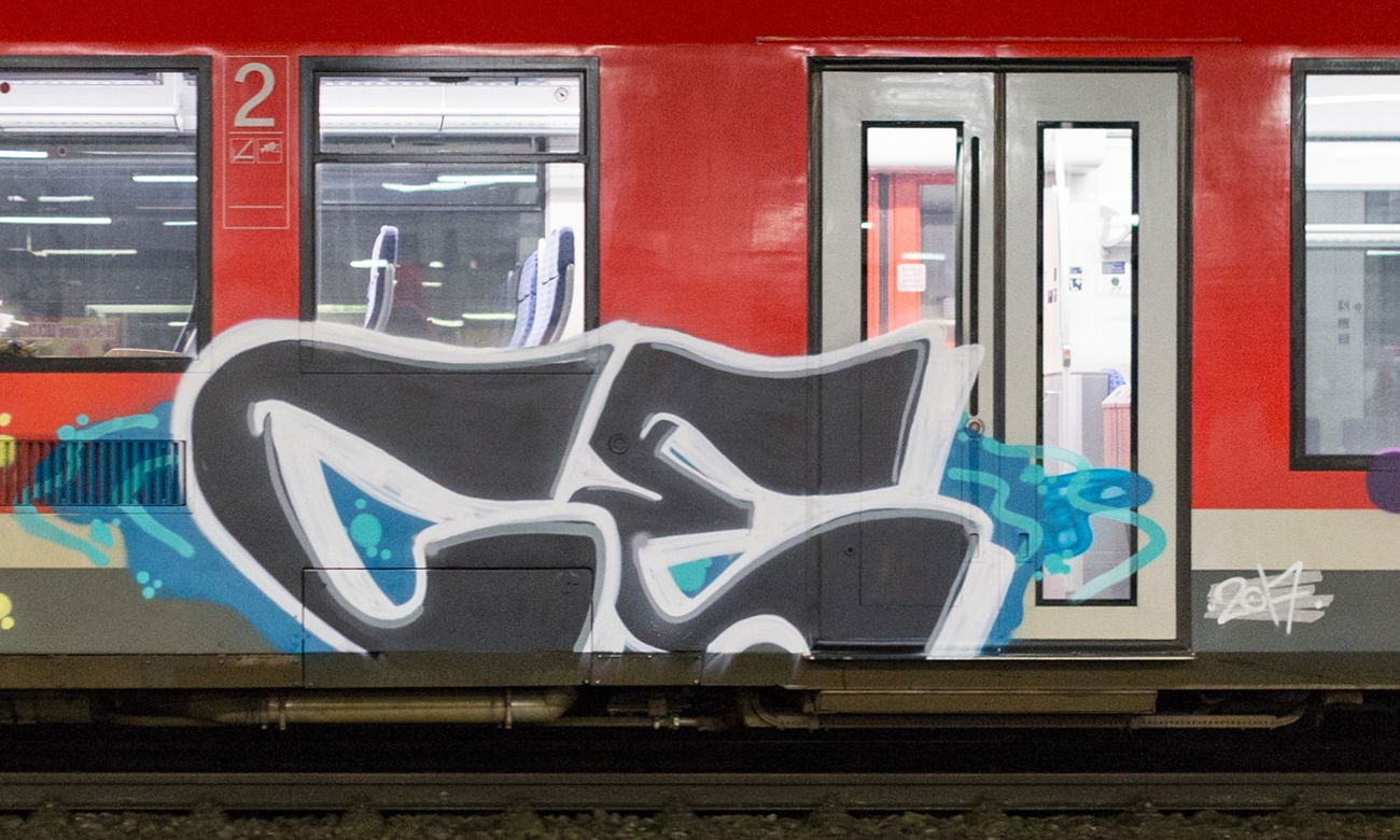 Graffiti Train in Braunschweig - Photo by CriminalEnergy - CE, Braunschweig (2017)