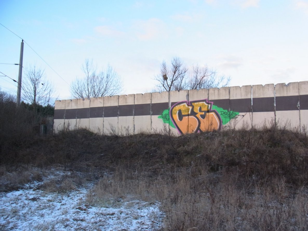 Graffiti Bombing - Photo by CriminalEnergy - CE, Berlin (2012)