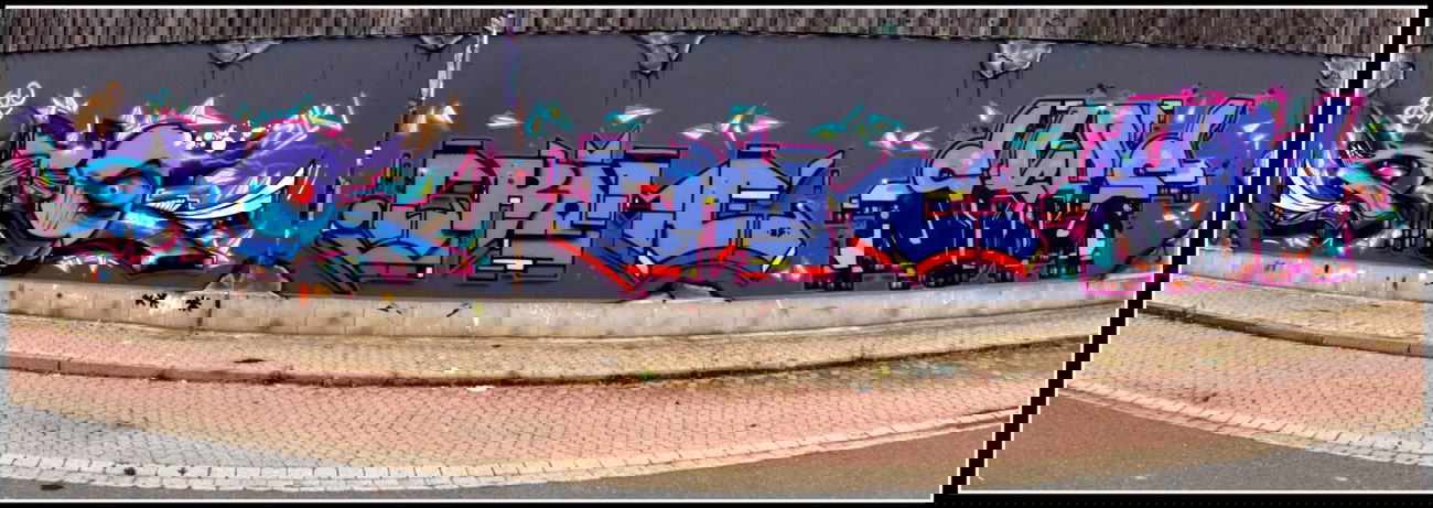 Graffiti Wall in Samtgemeinde Sickte - Photo by Crome83 - Retro, Sikoner, Crome (2014)