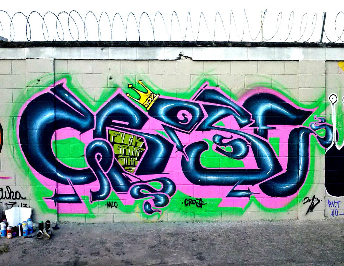 Graffiti Wall in Rio - Photo by Crose