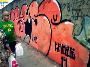 Graffiti Bombing - Photo by Crose