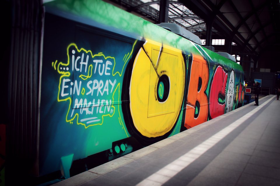 Graffiti Train - Photo by CurlY - obc, ich, tue (2012)