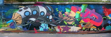 Graffiti Wall in Murmansk - Photo by Curvalibre - curva, libre, 2Mcrew (2012)