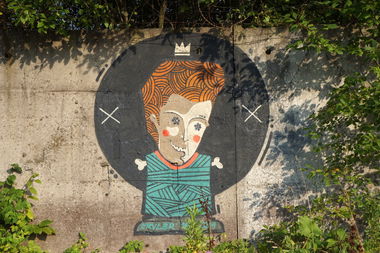 Graffiti Street Art - Photo by Curvalibre - curvalibre, character, spraypaint (2016)