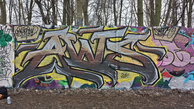 Graffiti Wall - Photo by Cwesk - Cwesk (2014)