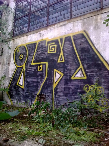 Graffiti Wall - Photo by Czystybrudas - Two (2016)