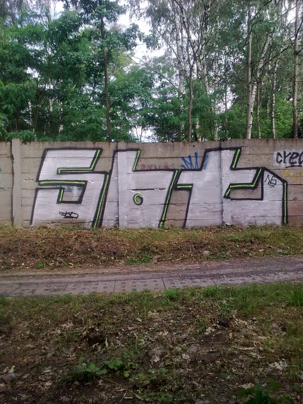 Graffiti Wall - Photo by Czystybrudas - Crew (2016)