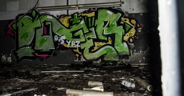 Graffiti Wall - Photo by D - digger, ois, yrz