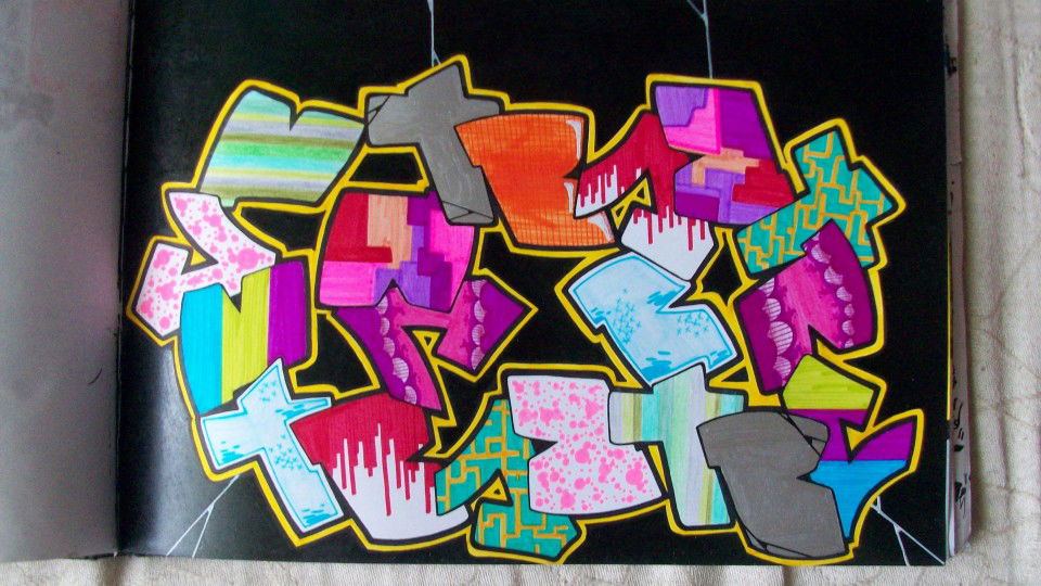 Graffiti Sketch - Photo by DASI - dasi, tbc (2013)