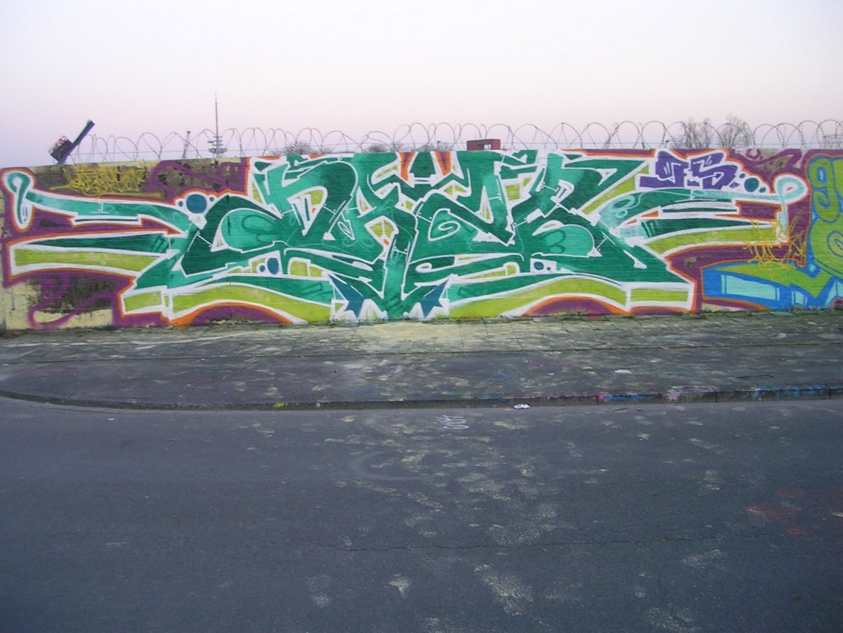 Graffiti Wall - Photo by DAZE95 - Münster, Hawerkamp, Fame (2014)