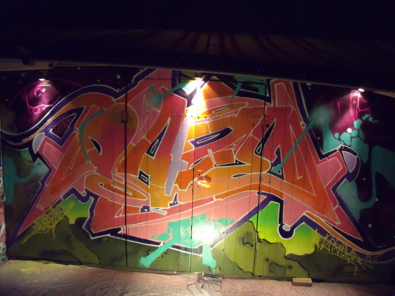 Graffiti Wall - Photo by DAZE95 - DAZE, 95, DAZE95.B2S (2016)