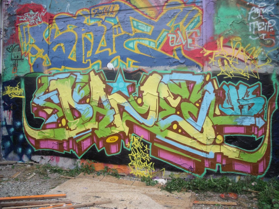 Graffiti Wall - Photo by DAZE95 - Münster, Hawerkamp, Fame (2014)
