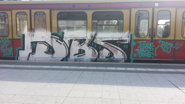 Graffiti Train - Photo by DBScrue - Reok, DBS, Train (2014)
