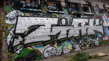 Graffiti Bombing - Photo by DBScrue - Tiak, DBS, Crew (2014)