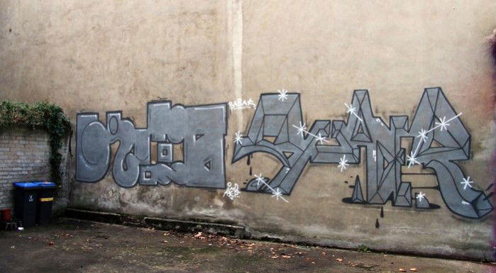 Graffiti Bombing in Köln - Photo by DEDICATED - dedicated, store, cologne