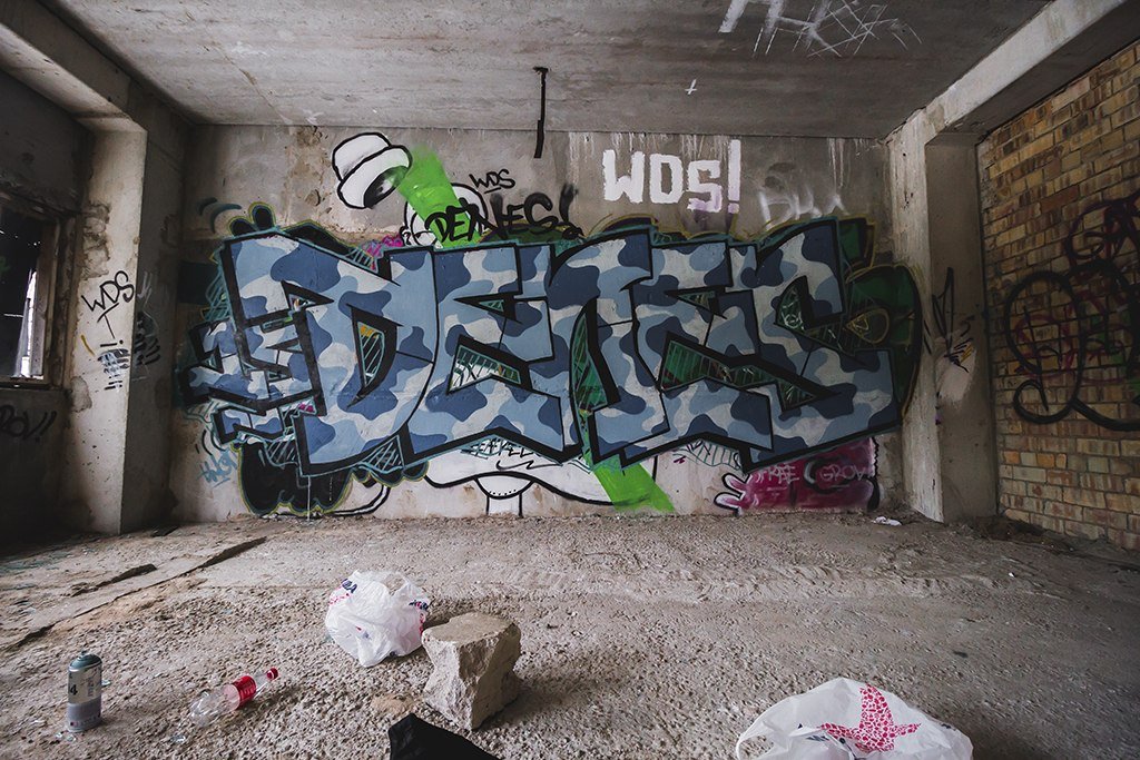 Graffiti Wall - Photo by DENES