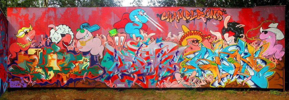 Graffiti Wall - Photo by DETS - worm-land