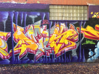 Graffiti Wall - Photo by DETS - cave-dets (2012)