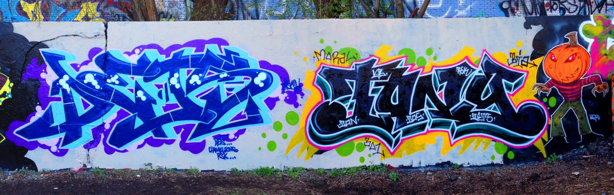 Graffiti Wall - Photo by DETS - real, street, kingz (2014)